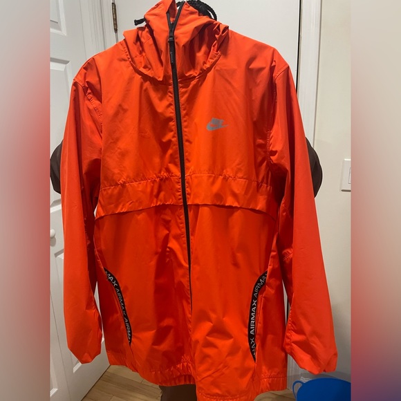 Men's Nike, large, reversible, windbreaker jacket - Picture 1 of 10